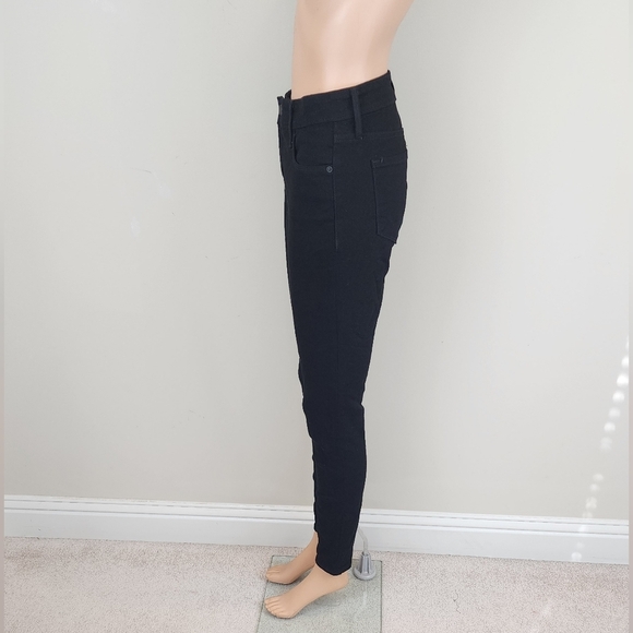 Old Navy Rockstar Mid Rise Super Skinny Jeans Pants - Picture 5 of 13